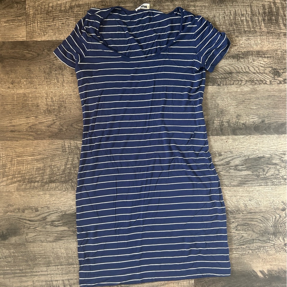 Calvin Klein T-Shirt Dress